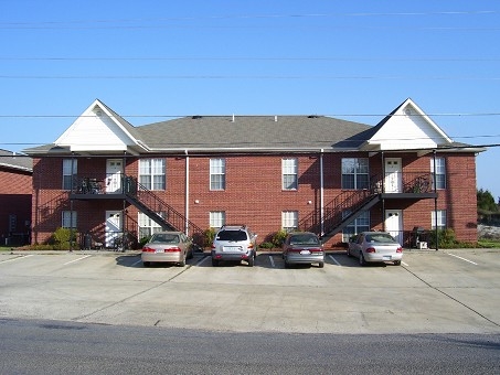 Building Photo - Bulldog Bluff Apartments