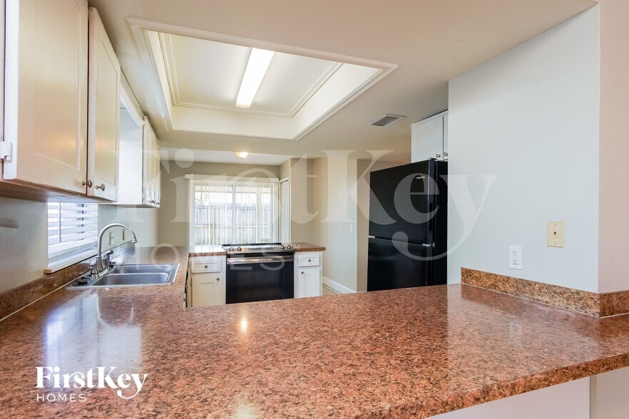 Building Photo - 3222 Timberline Rd