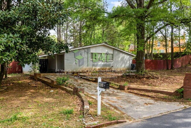 Building Photo - 6658 Westfield Dr