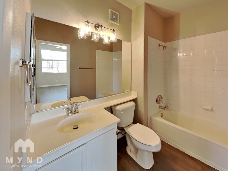 Building Photo - 7705 Constanso Ave