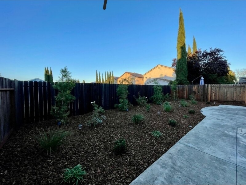 Building Photo - 1784 Sevilla Dr