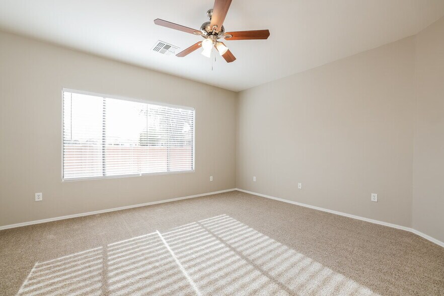Building Photo - 14508 S Camino Tierra Monte