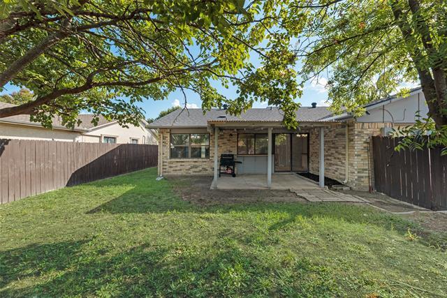 Building Photo - 2221 Marble Falls Dr