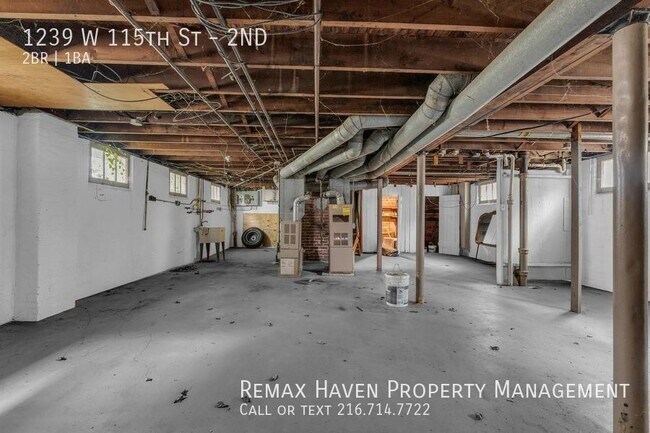 Building Photo - 1239 W 115th St