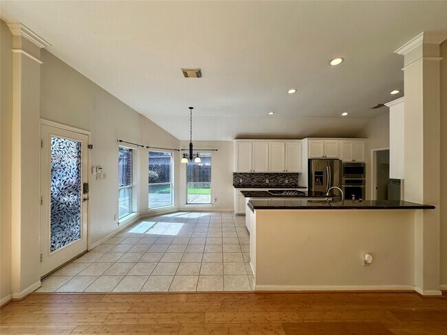 Building Photo - 1318 Cedar Terrace Ct