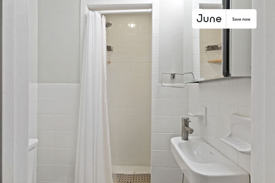 Building Photo - 36 N Bennet St