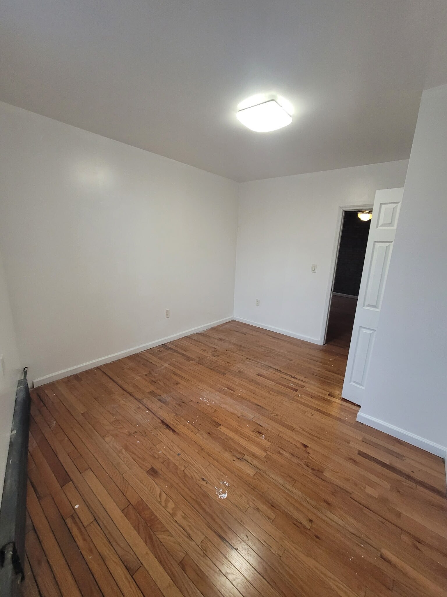 Building Photo - 2126 Newtown Ave