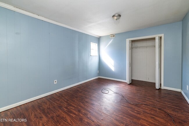 Building Photo - 241 Harless Rd