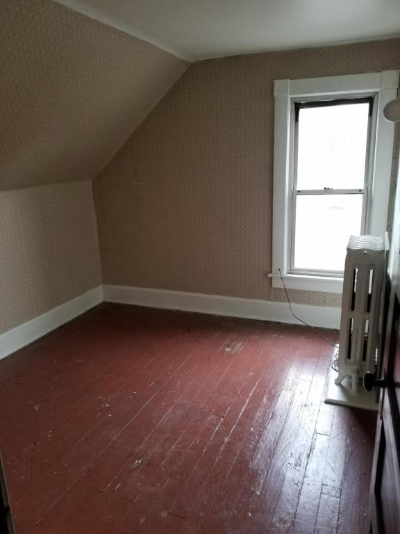 Building Photo - 751 Bloom St