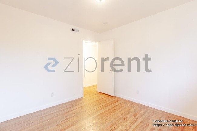 Building Photo - 4636 Goya Pkwy