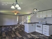 Building Photo - 1306 Russell Dr