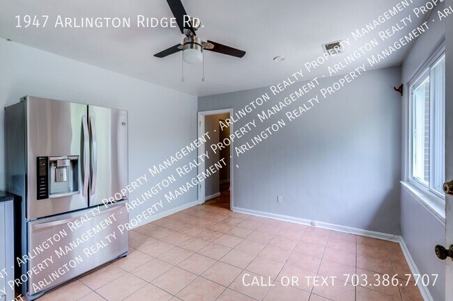 Building Photo - 1947 S Arlington Ridge Rd