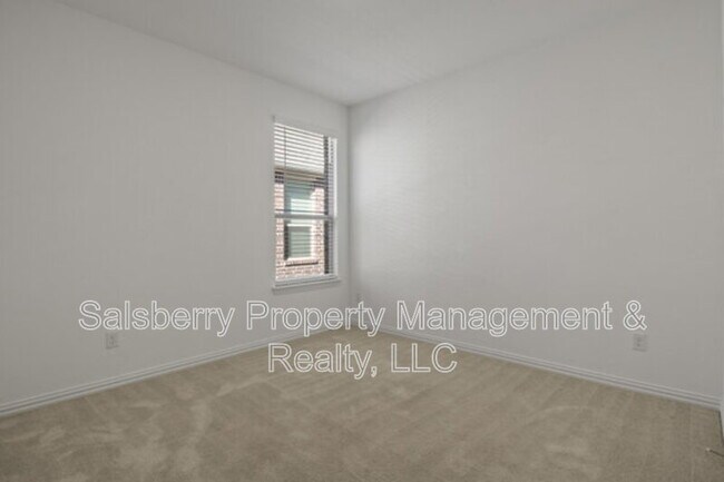 Building Photo - 224 Cherryvale Ln