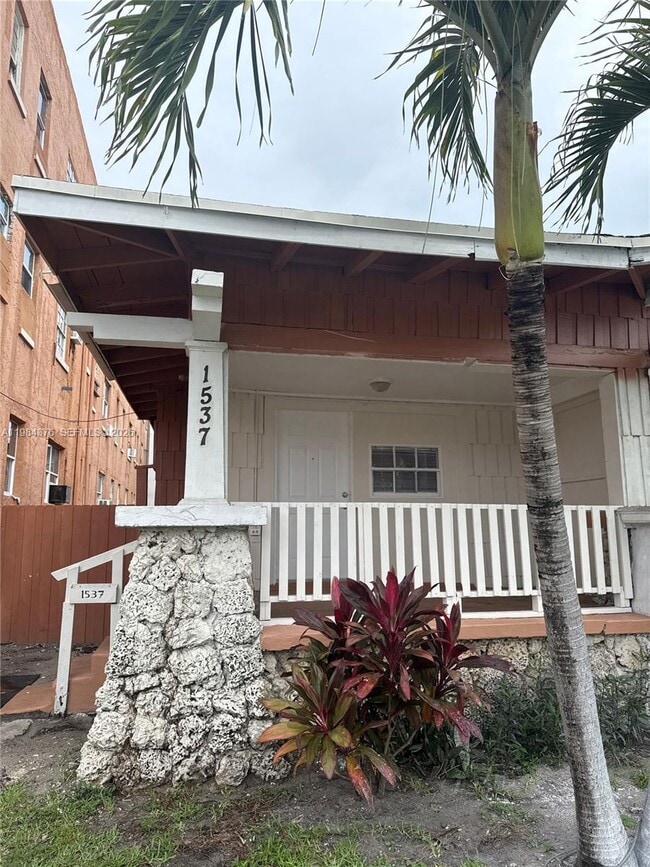 Building Photo - 1545 NW 1st St