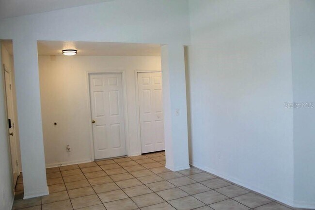 Building Photo - 5629 Loma Vista Ct