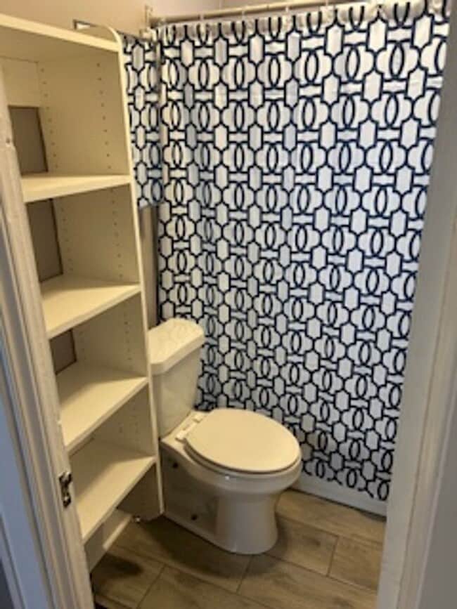Building Photo - 2 Bedroom 1 Bathroom Home Available Now