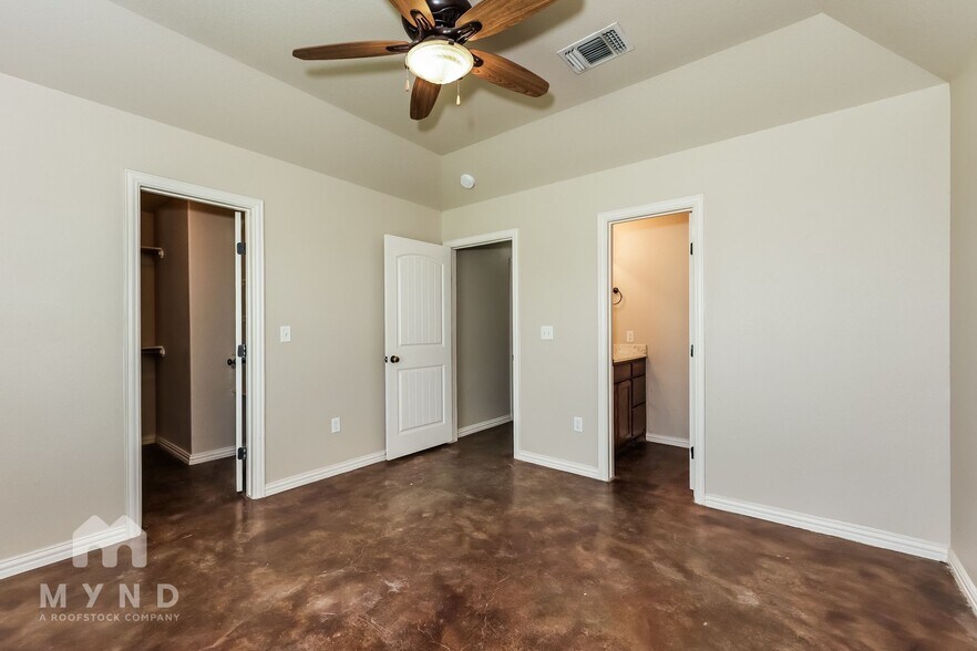 Building Photo - 109 Jolin Ln