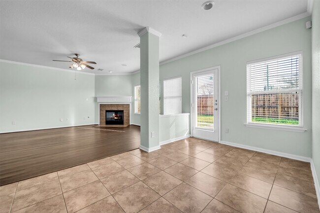 Building Photo - 21611 Mt McKinley Way