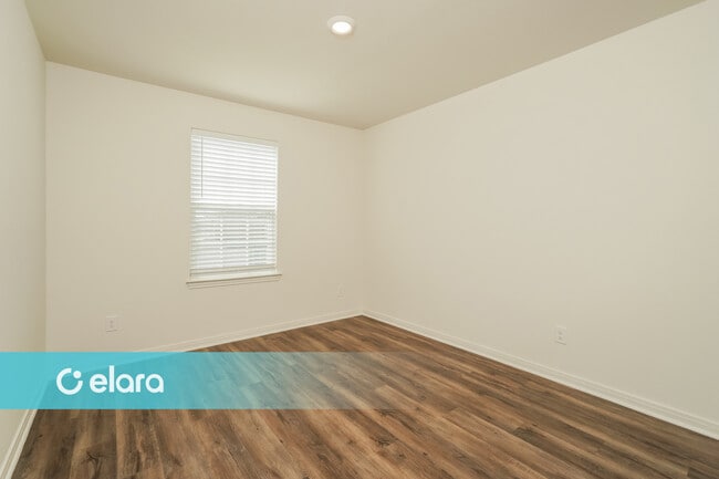 Building Photo - 11002 Eyelet Harbor