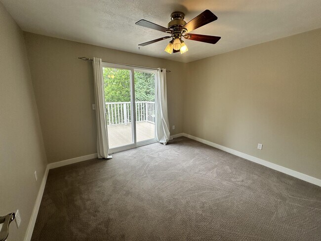 Building Photo - 7628 S Eaton Way
