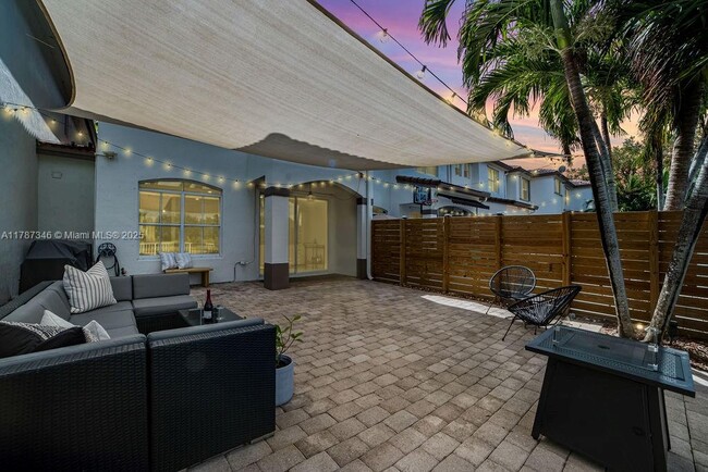 Building Photo - 6226 SW 165th Pl