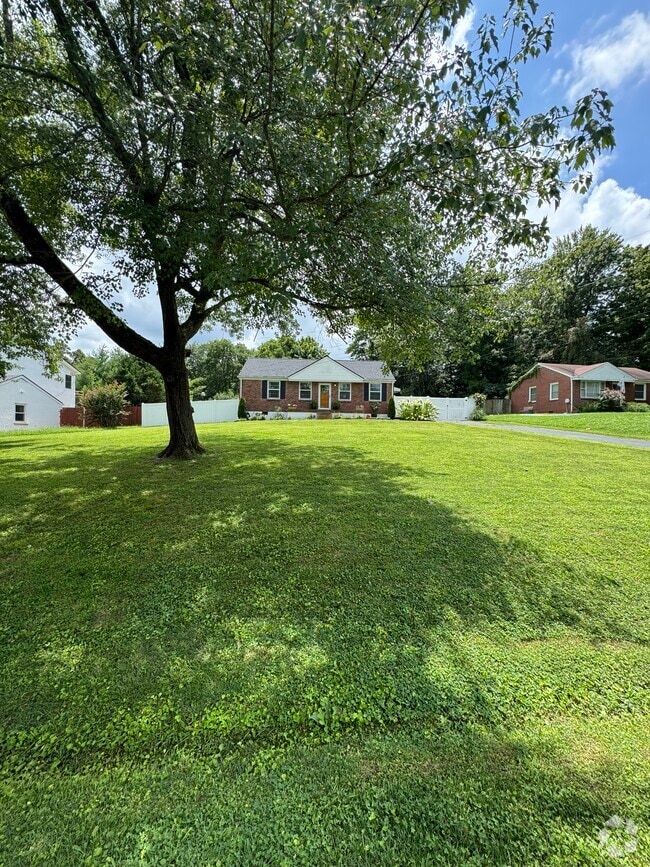 Building Photo - 2942 Sinbad Dr