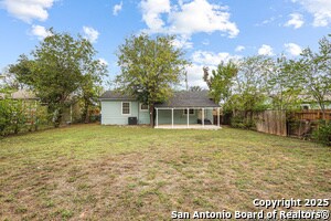 Building Photo - 123 Colton Dr