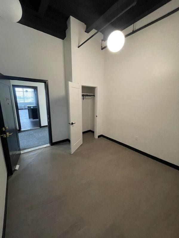 Building Photo - 480 Myrtle St