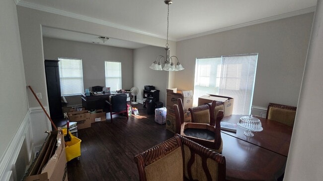Building Photo - 64 Dunnoman Dr