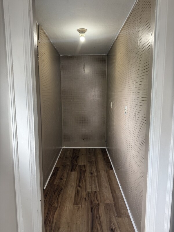 Building Photo - 541 Mt Vernon St