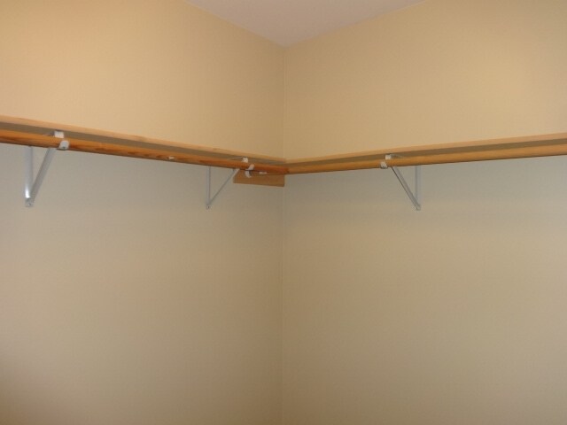 Building Photo - 5154 W Park Ln