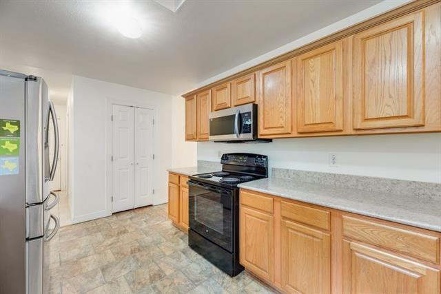 Building Photo - 115 Idle Creek Ct