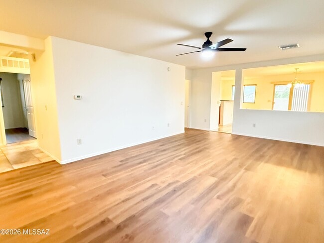 Building Photo - 4689 W Cepa Ln