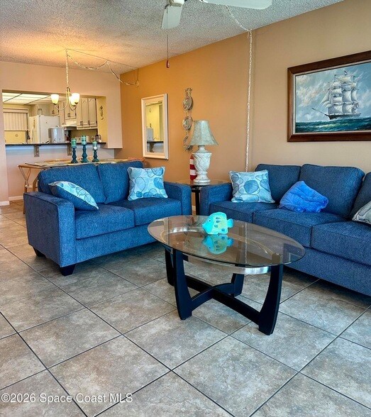 Building Photo - 1175 Jimmy Buffett Mem Hwy