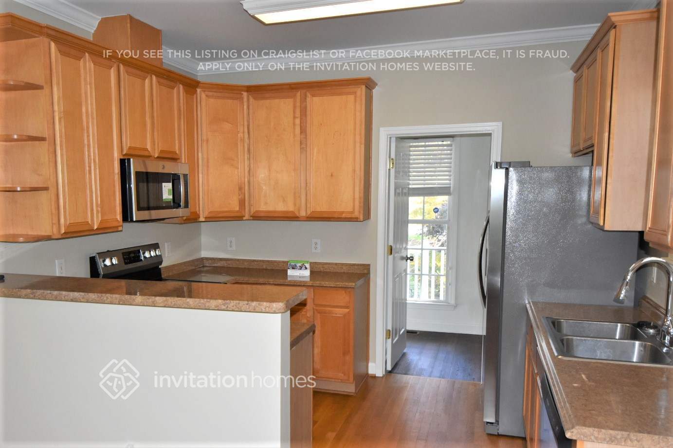 Building Photo - 912 Siena Dr