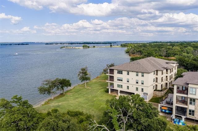 Building Photo - 500 Water's Edge Drive