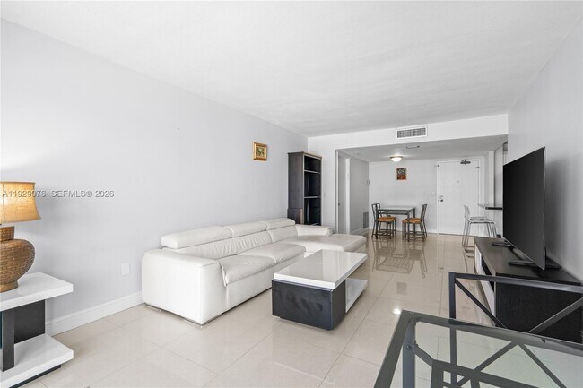 Building Photo - 9273 Collins Ave