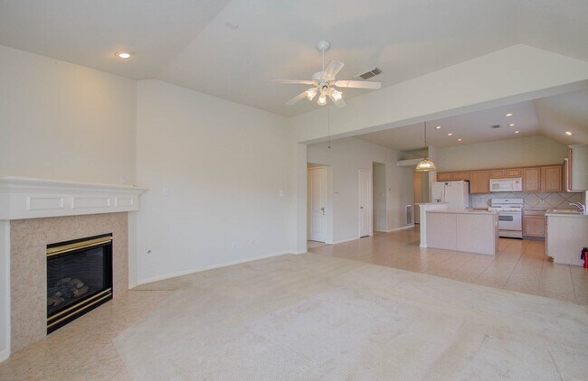 Building Photo - 1519 Mustang Crossing