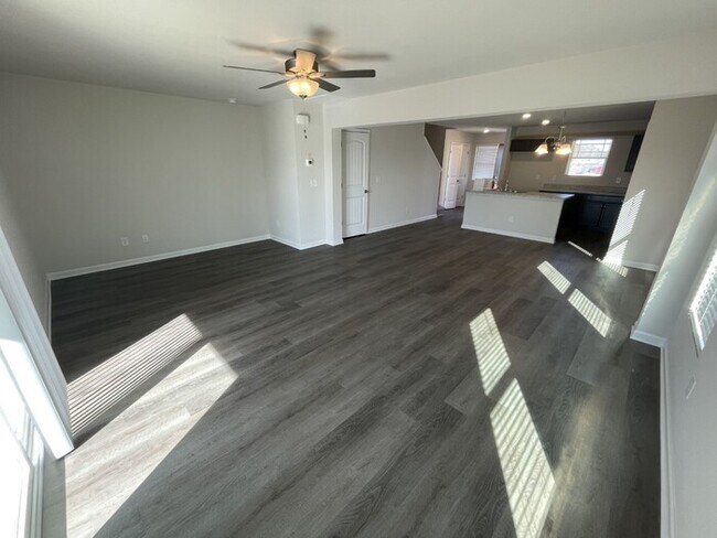 Building Photo - Brand New 2023 Townhome!