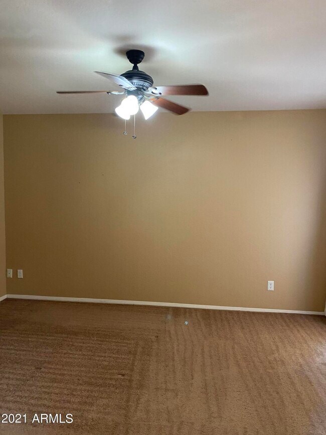 Building Photo - 4224 W Calavar Rd