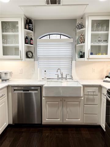 Building Photo - 3918 Holland Ave