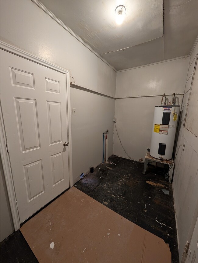 Building Photo - 2125 Nora St