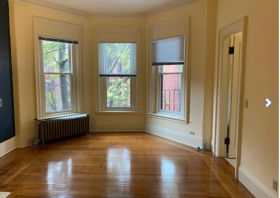 Building Photo - 373 Commonwealth Ave