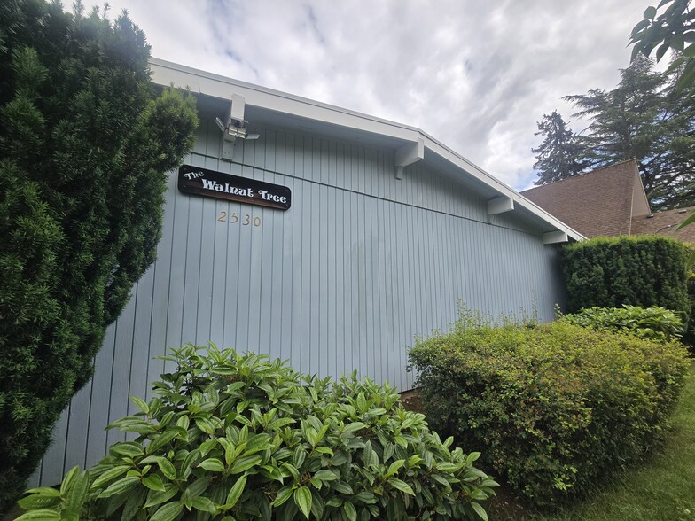 Building Photo - 2530 SE 170th Ave