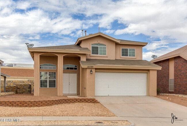 Building Photo - 10789 Pleasant Sand Dr