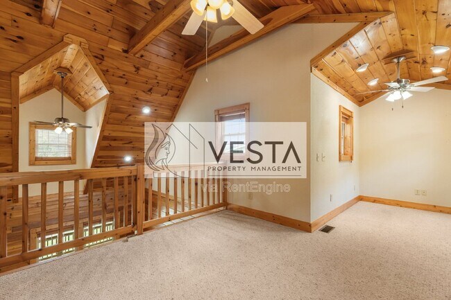 Building Photo - 131 Tanner Trail