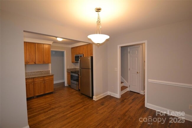 Building Photo - 9024 McElroy Rd
