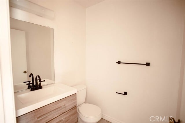 Building Photo - 10475 Newhome Ave