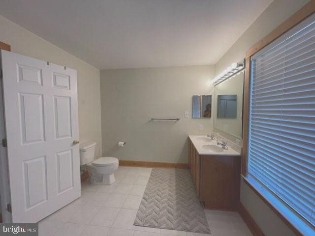 Building Photo - 26424 Isabelle Dr
