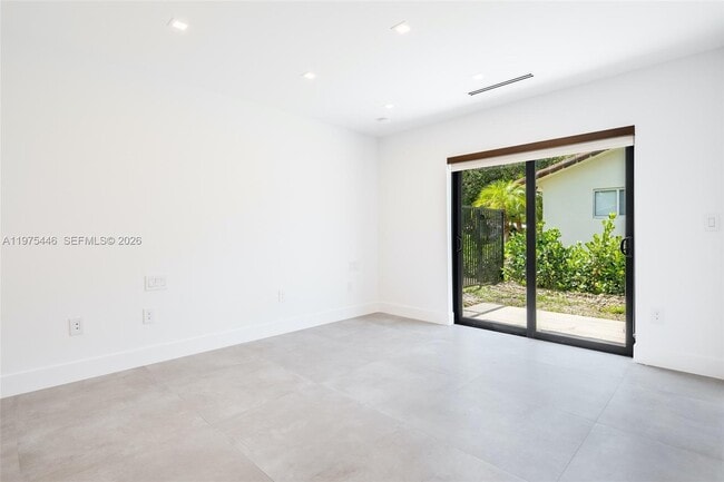 Building Photo - 13306 SW 58th Ct